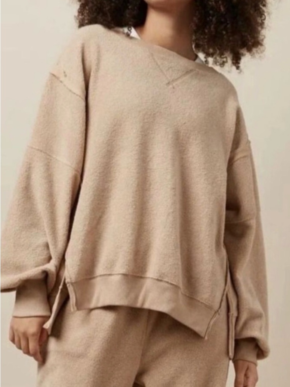 American Eagle Cozy Crewneck Sweater in Beige…Oversized…Super soft
